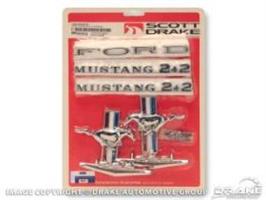 1965-66 V8 EMBLEM KIT FOR COUPE/KABRI.