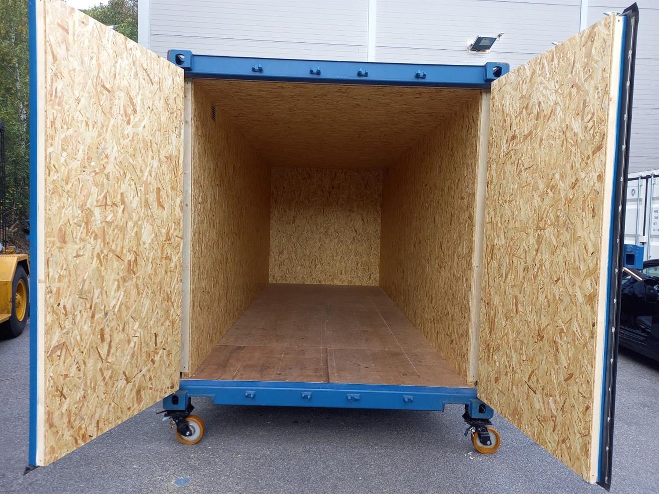 20 fots container , isolert 