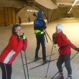 Anne og Aasne på plass i skitunellen i Torsby