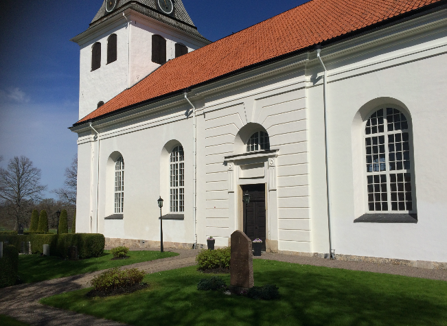 Vårdnäs kyrka