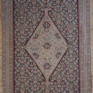 753 Senneh kelim 195 x 132
