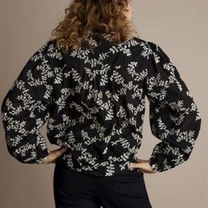 Summum Woman Blouse with Embroidery, Black