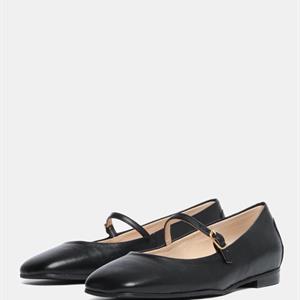 Bukela Firenze, Black