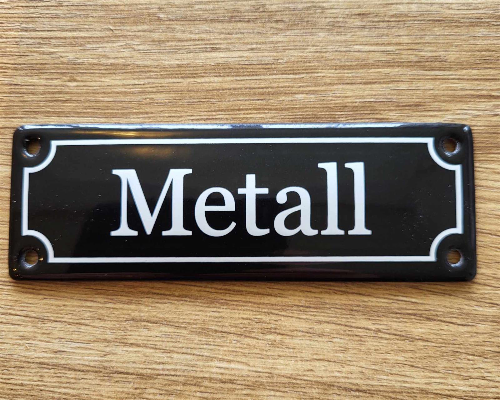Emaljskylt metall