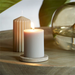 Riviera Maison Fine Rob Pillar Candle Flax 7 x 9 cm