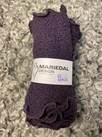 Smal sjal mossa Mörklila (20) Mariedal design