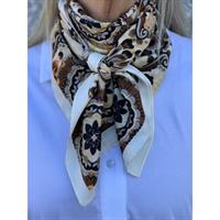 Three M Scarves, Beige