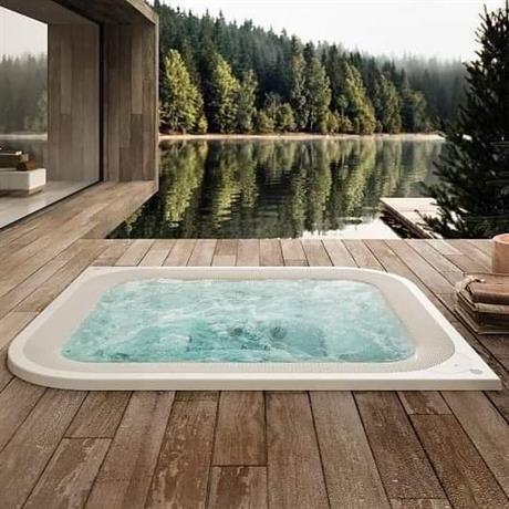 Utendors Jacuzzi