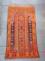 70048 Anatolian prayer kilim 153 x 83