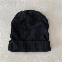 Three M Beanie, Black