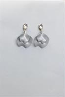 Bow19 Details Leaf Earrings Silver Cz 