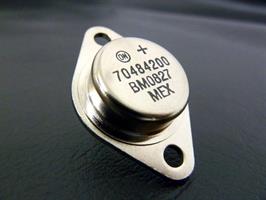 70484200  Transistor  NPN 200V Peavey brukt PV2000