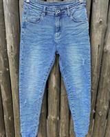 Piro Jeans, Vaaleansininen hapsulahkeella