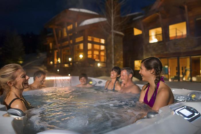 Jacuzzi® har blitt verdens mest anerkjente og mest solgte merke med boblebad, boblebad og spa.