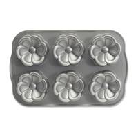 Nordic Ware Buttercup Cakelet