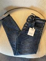 Piro Jeans, Col Jeans Tummansininen