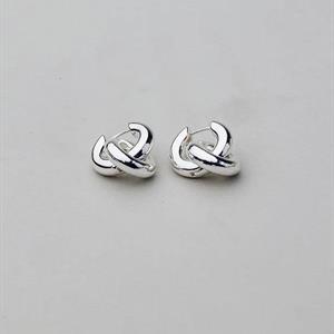 Bow19 Details Silver Knot Earring