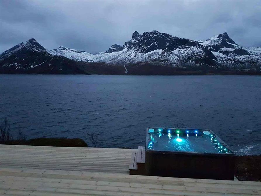 Jacuzzi j 280 i Nord Norge