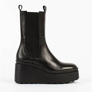 Bukela Kajsa, Black