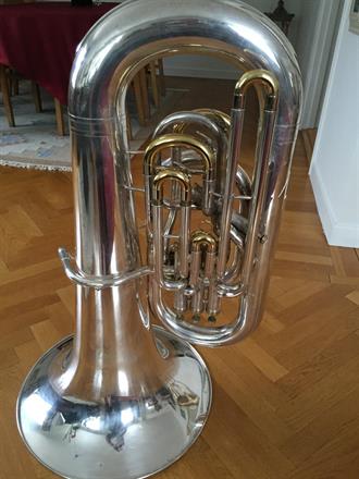 4-valve Eb Tuba