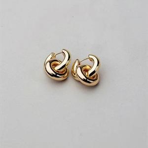 Bow19 Details Gold Knot Earring