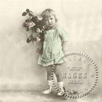 Sagen Vintage Serv Green girll
