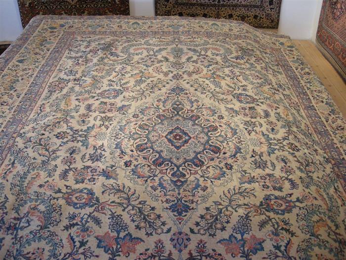 9049 Kashan 3,75 x 2,40