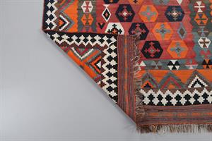 70573 Qashqai kelim 228 x 142
