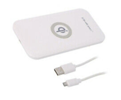 LANGATON USB LATURI SUORAKULMIO VALKOINEN 5V/1A, 9V/1.2A 10W