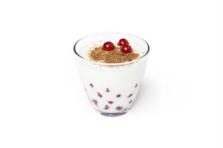 GG Fiberstrø med yoghurt og kirsebær