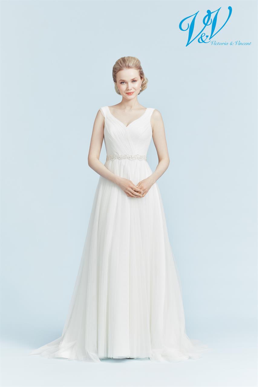 Victoria and Vincent bridal dress  Jette 