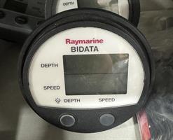 Raymarine ST30 Bidata