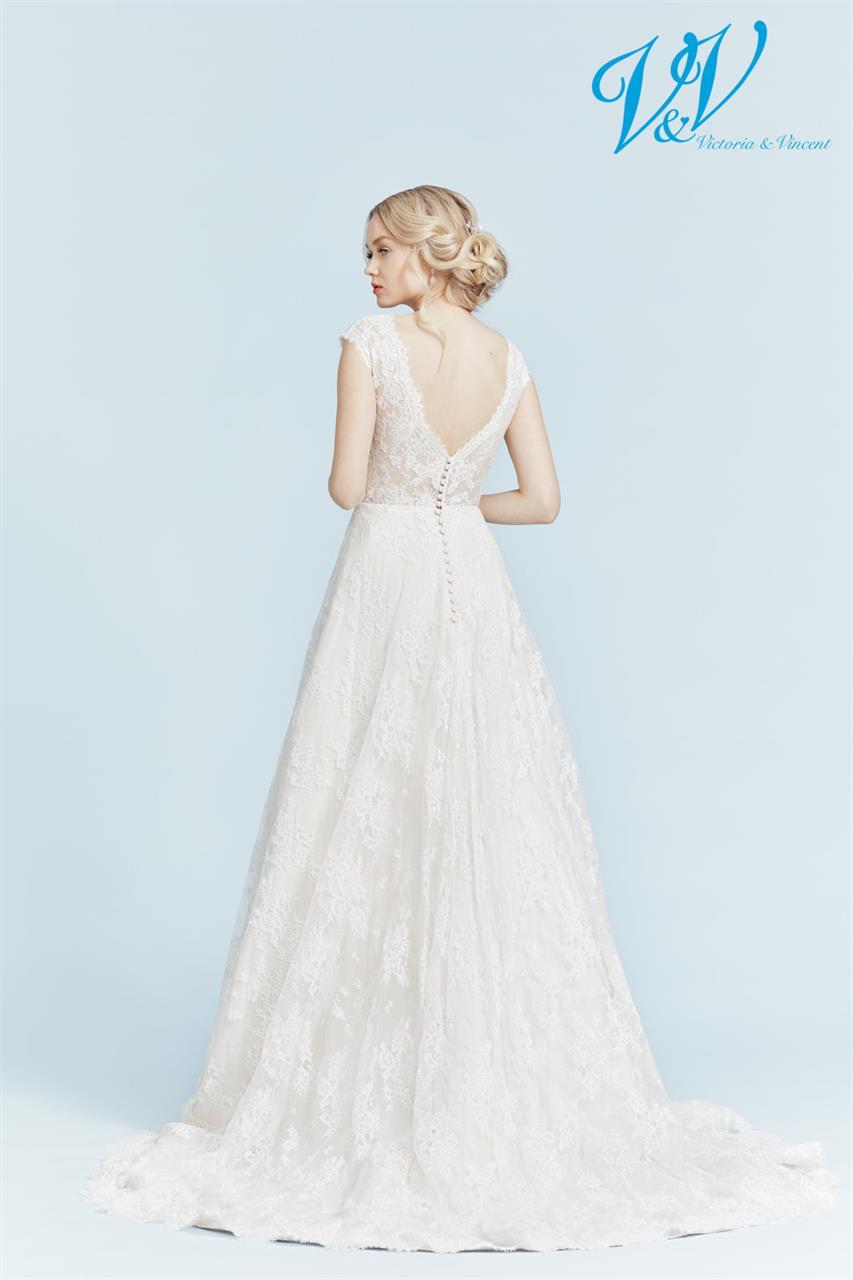 Victoria and Vincent bridal dress  Julia