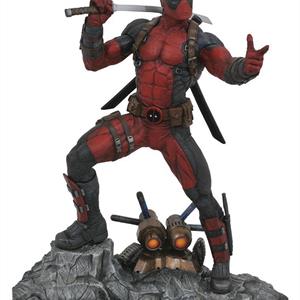 Marvel Premier Collection Statue, Deadpool