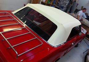 Sufflett Mustang 91-93 vinyl vit combo glas