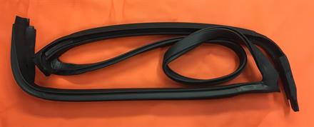 Gummilist header Corvette C4 86-96 front