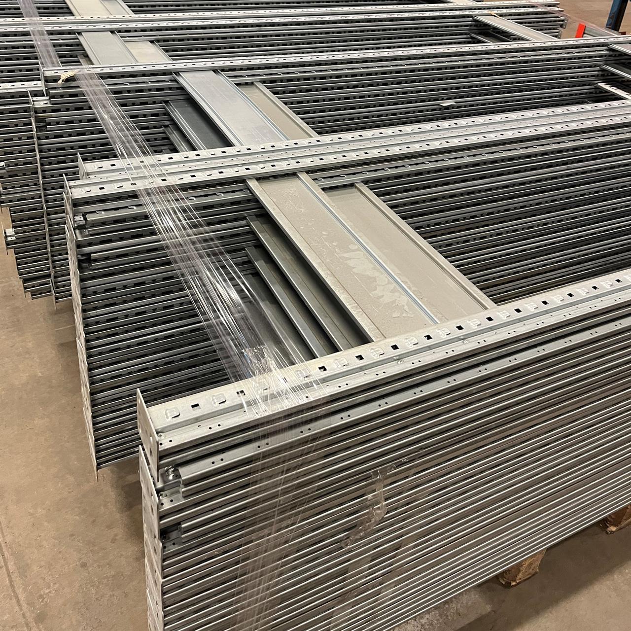 Gavel till hyllställ SSI Schäfer 600x2500 mm beg
