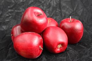 Äpple röd 7 cm 6/fp