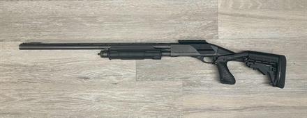 Remington 870 12/76 käytetty pumppuhaulikko