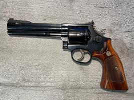 Smith&Wesson 586-2 .357mag käytetty revolveri