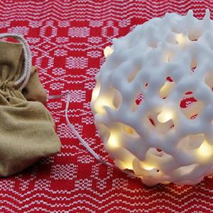 Ljus, snöboll med LED-lampor