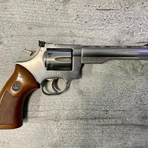 Dan Wesson .357mag käytetty revolveri