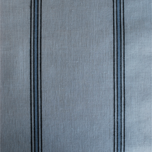 Linnea bordsduk 130x200 cm, Randig blå