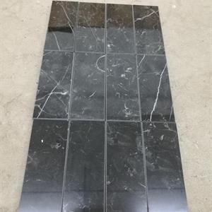 MYYTY! #O081# 7,7m2 erä Nero Marquina 42x100mm