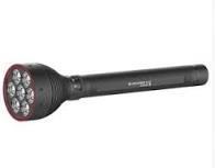 Led lenser X21R salkussa