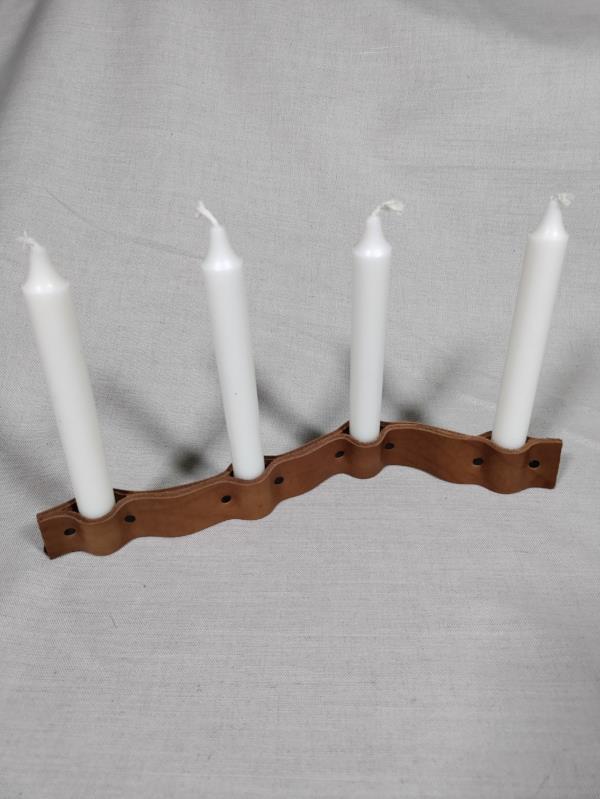 Ljusstake i läder