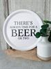 Bricka rund 31 cm, Beer, vit/svart text