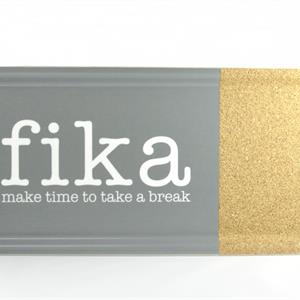 Bricka 32x15 cm kork, Make time Fika, grå/vit text