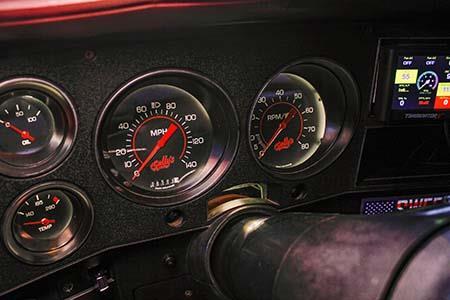 Upgrading GM Squarebody Guages With Classic Instruments'  Direct-Fit Gauges - www.holleyefi.se