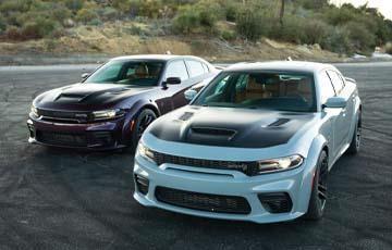 Driving the 2021 Dodge Charger SRT Hellcat Redeye: The Sledgehammer Of The ... - www.holleyefi.se